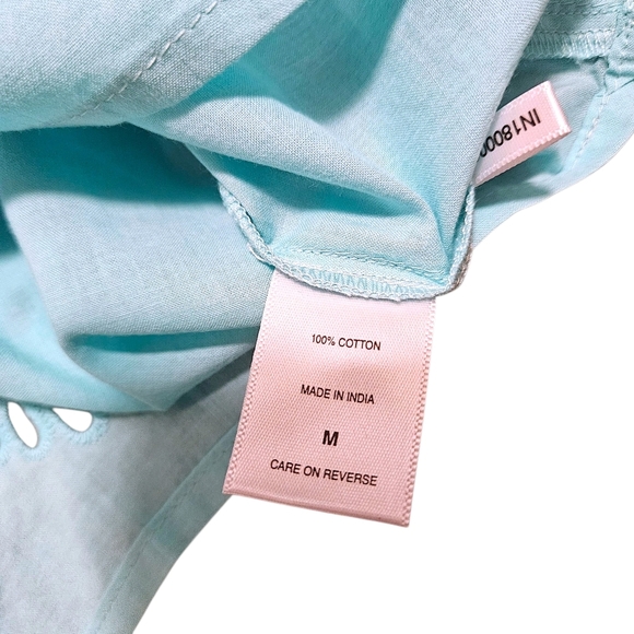 NWT New York & Company Eyelet Puff Sleeve Blouse M Aqua Blue Back Button Up - Picture 7 of 12